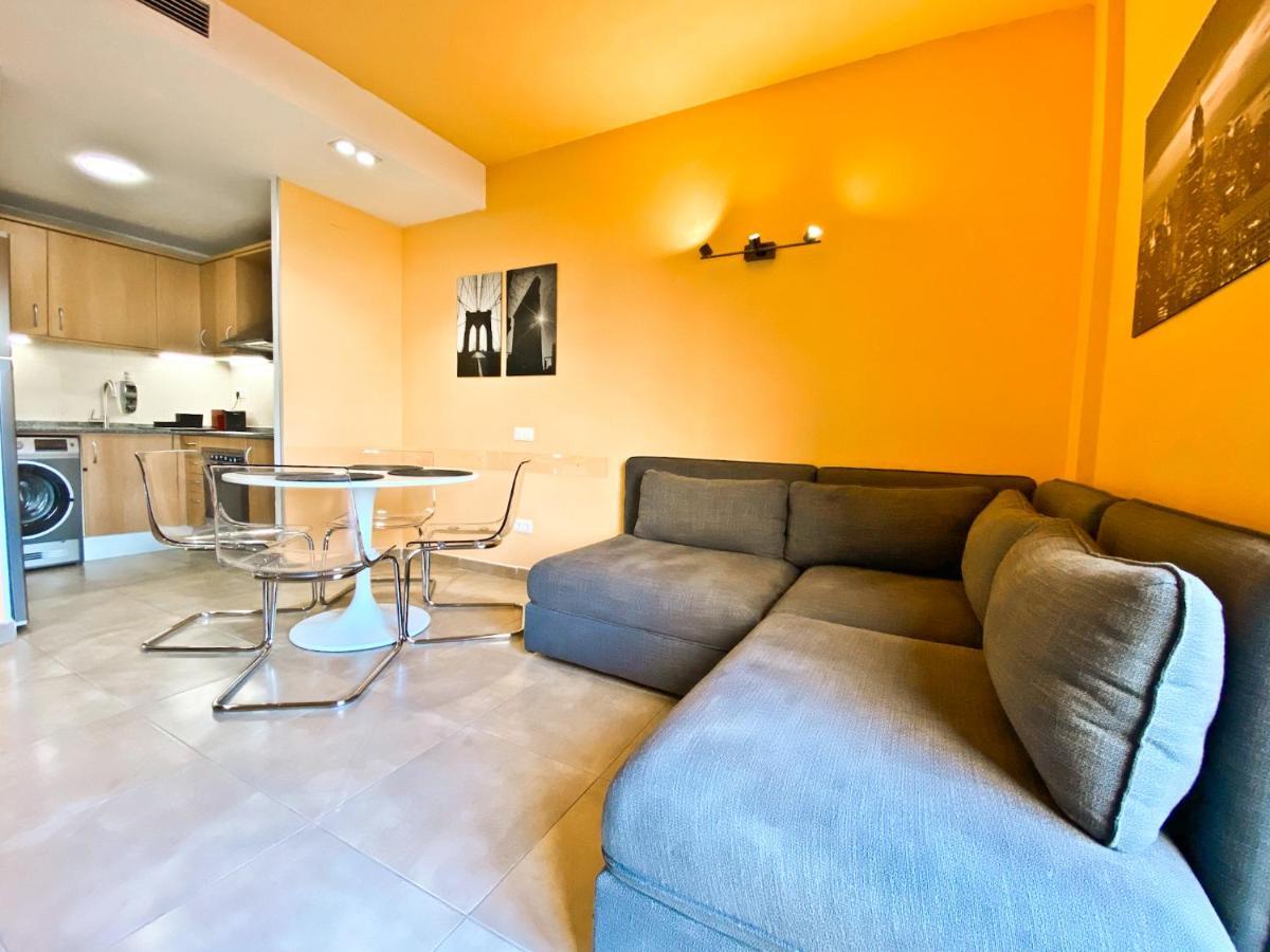 Urban Manresa-City Center Apartment With Balcony Exterior photo