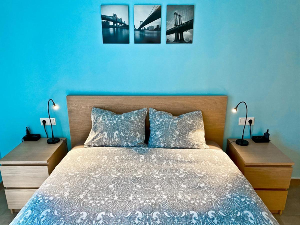 Urban Manresa-City Center Apartment With Balcony Exterior photo