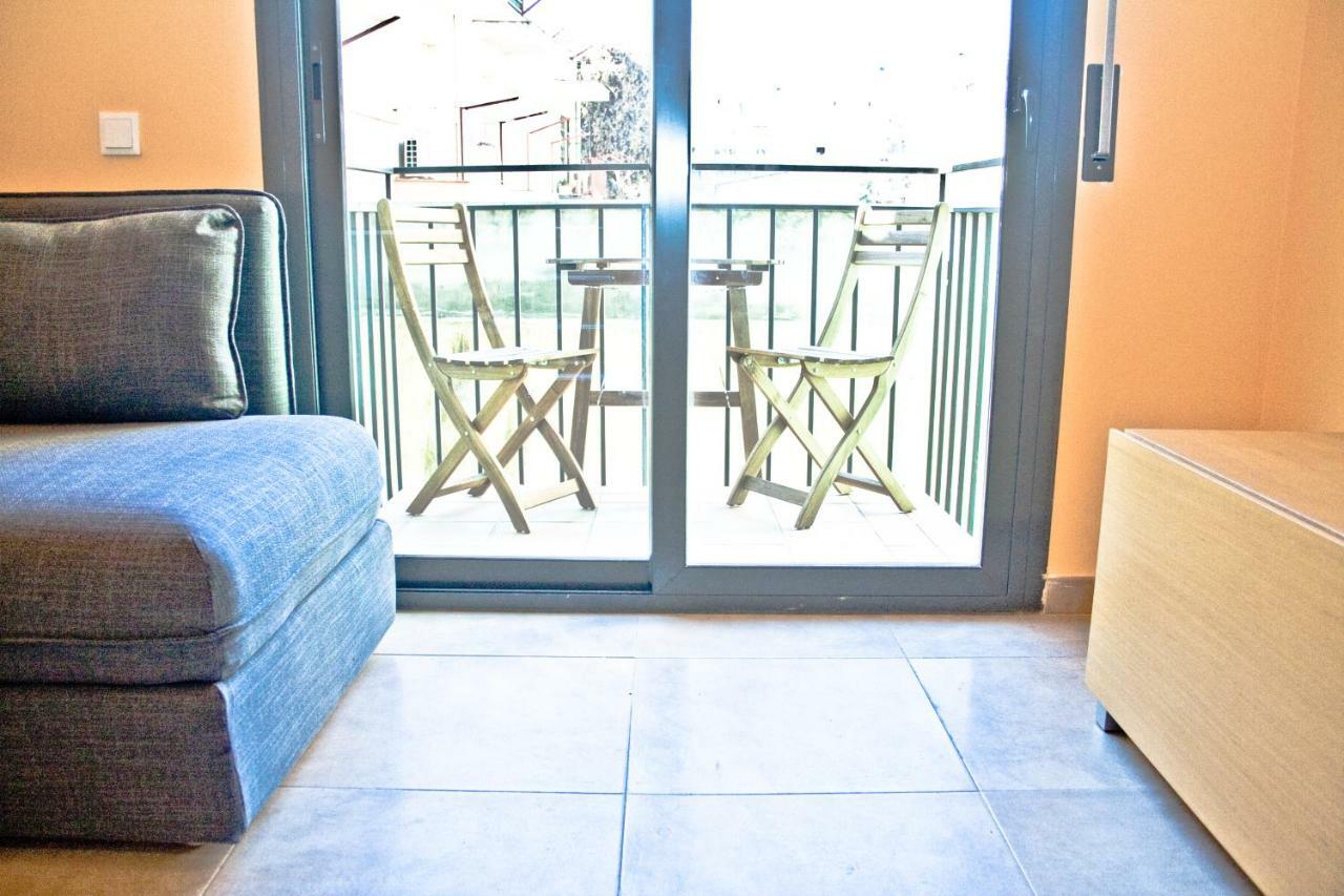 Urban Manresa-City Center Apartment With Balcony Exterior photo